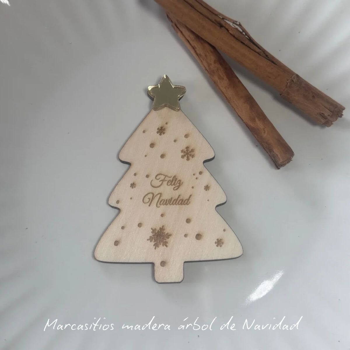 Marcasitios personalizados de Navidad con nombre Marcasitios navideños personalizados para mesa Marcasitios de Navidad personalizados con nombres Marcasitios personalizados para mesa de Navidad Marcasitios navideños con nombre para invitados Detalle personalizado para mesa de Navidad