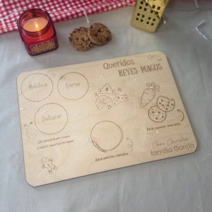 Bandeja reversible para Papá Noel y Reyes Magos Bandeja navideña para Papá Noel con leche y galletas Bandeja para Reyes Magos con leche, agua y galletas Bandeja Navidad reversible Papá Noel y Reyes Magos Bandeja de madera para dejar leche y galletas a Papá Noel Bandeja para dejar agua y galletas a los Reyes Magos