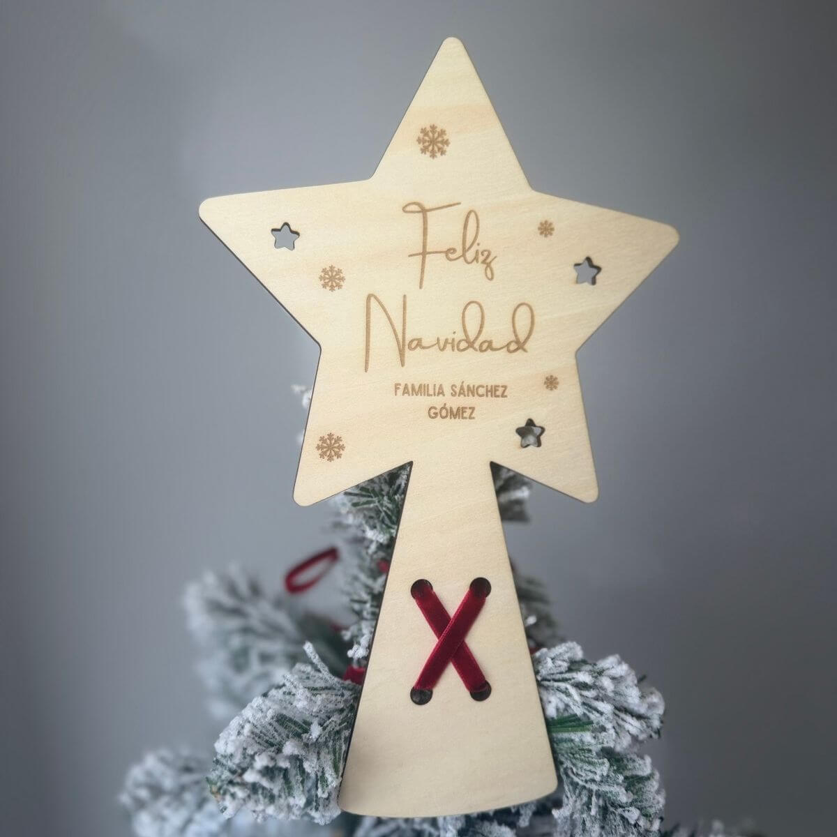 Estrella de madera personalizada para árbol de Navidad Estrella de Navidad de madera con nombre personalizado Adorno estrella de madera personalizado para Navidad Estrella personalizada con nombre para decorar el árbol Adorno navideño de madera con nombre Estrella de madera para árbol de Navidad personalizada