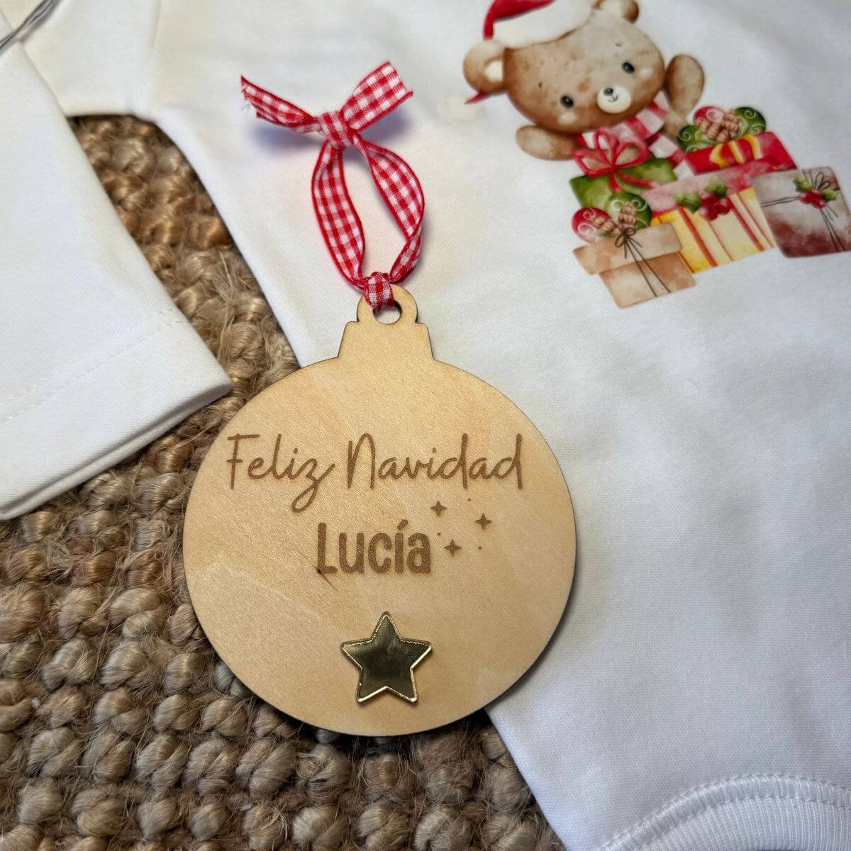 PACK BODY BEBÉ NAVIDAD PERSONALIZADO + BOLA NAVIDAD - Imagen 3
