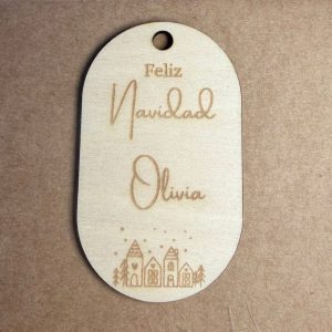 Pack de etiquetas de madera personalizadas para regalos de Navidad. Etiquetas navideñas de madera con nombres para envolver regalos. Etiquetas de Navidad personalizadas para decorar paquetes de regalo. Etiquetas de madera con nombre para regalos navideños. Pack de etiquetas personalizadas para regalos bajo el árbol de Navidad. Etiquetas de madera para identificar los regalos de Navidad. Decoración navideña para paquetes con etiquetas de madera personalizadas. Etiquetas de regalo de Navidad con nombres personalizados.